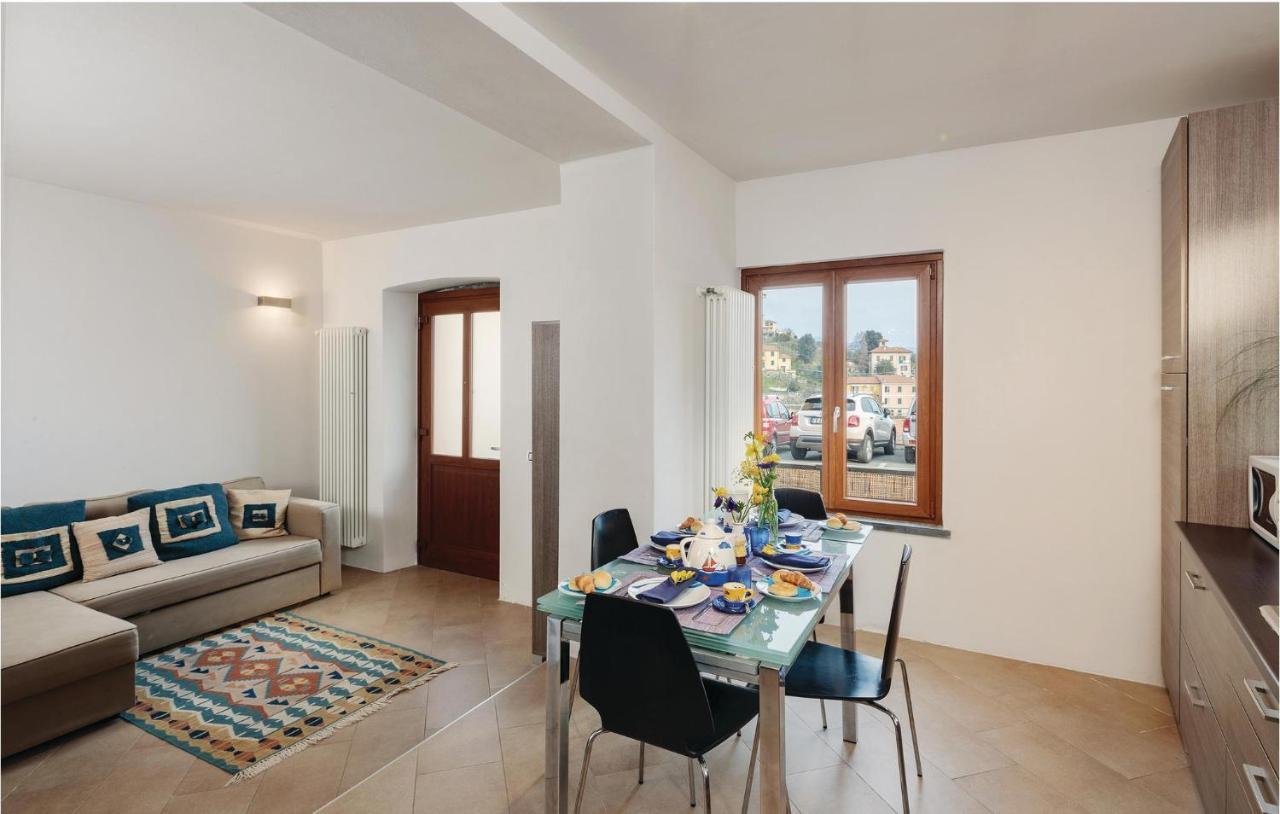 Beautiful Apartment In Pitelli -Sp- With Kitchen La Spezia Exterior foto