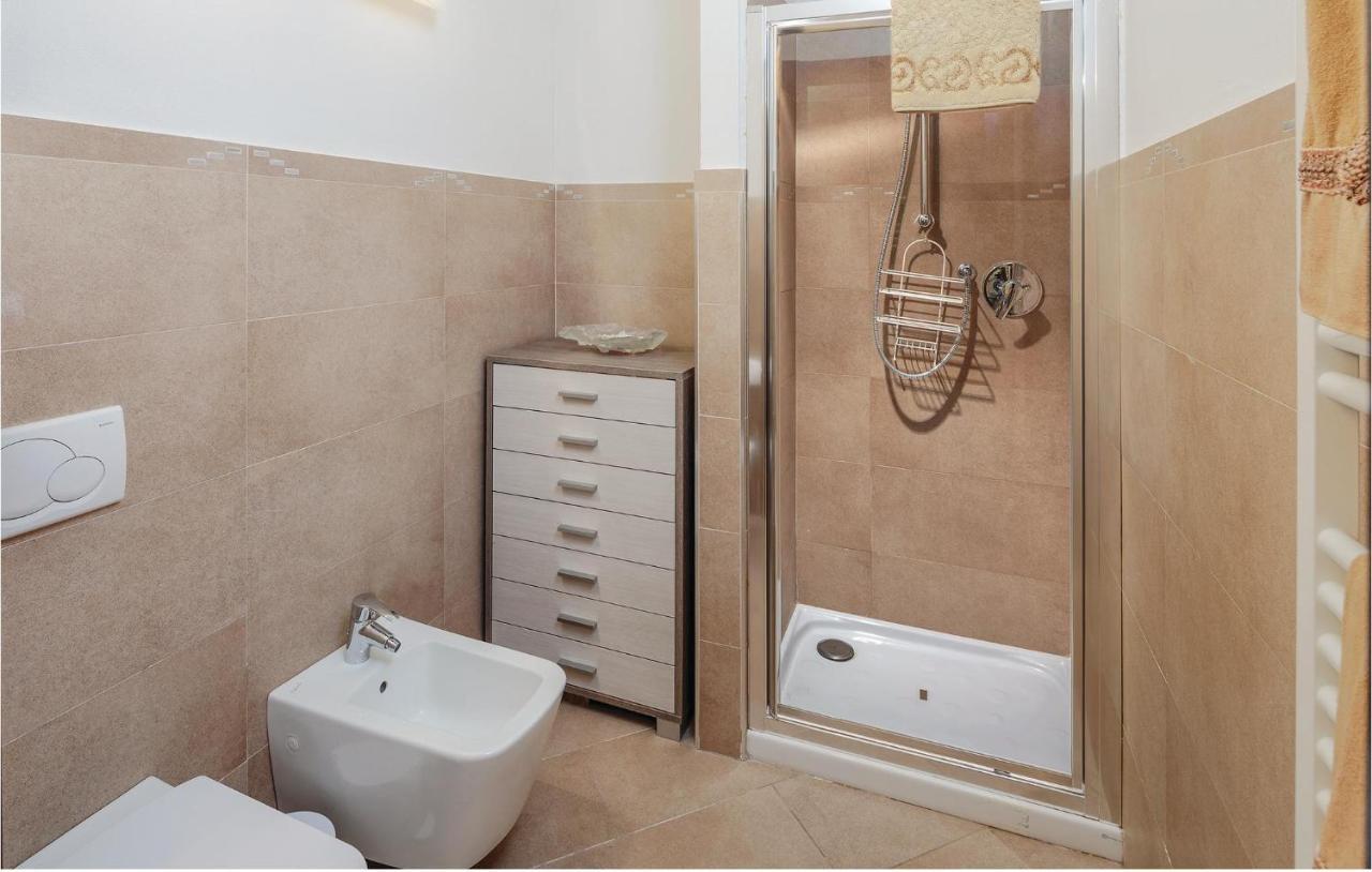 Beautiful Apartment In Pitelli -Sp- With Kitchen La Spezia Exterior foto